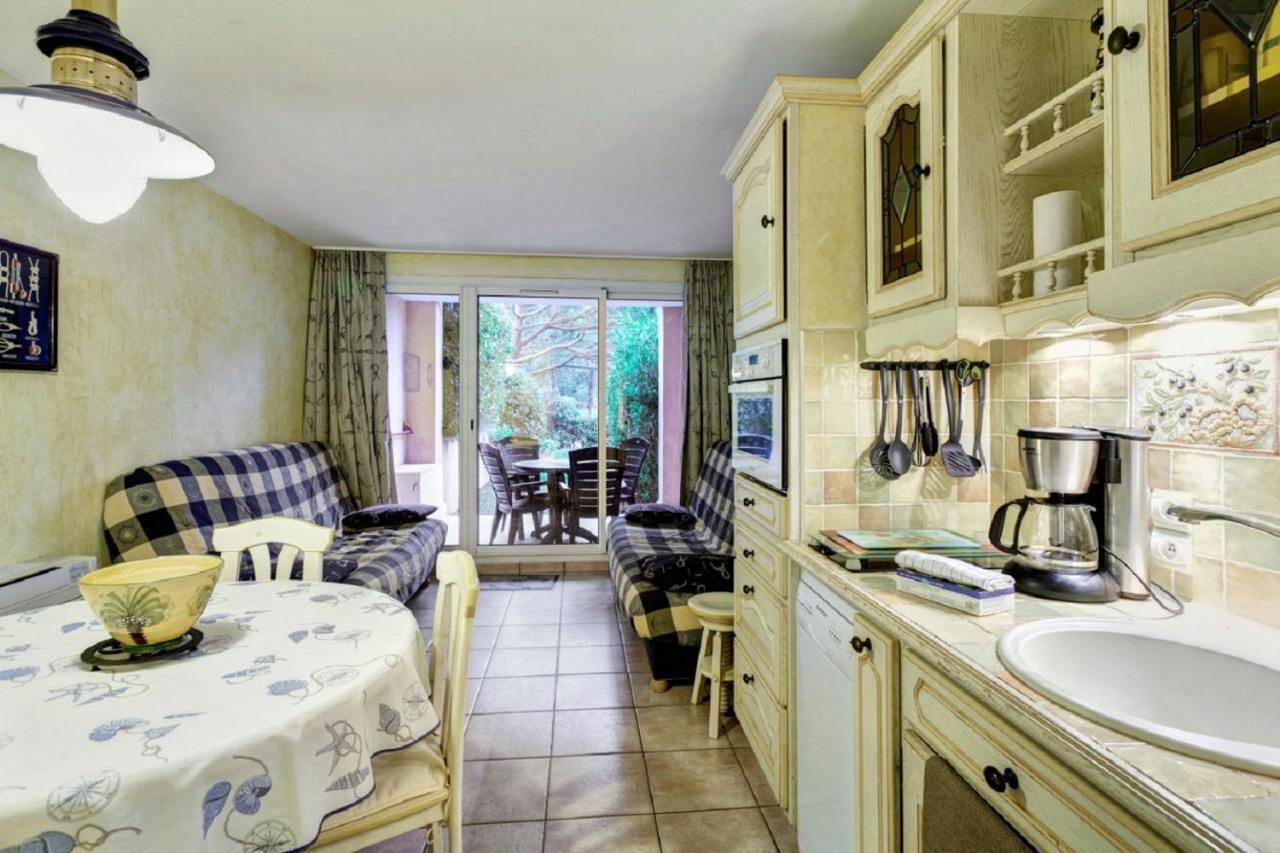Residence La Pinede - Maeva Home 히에레 객실 사진