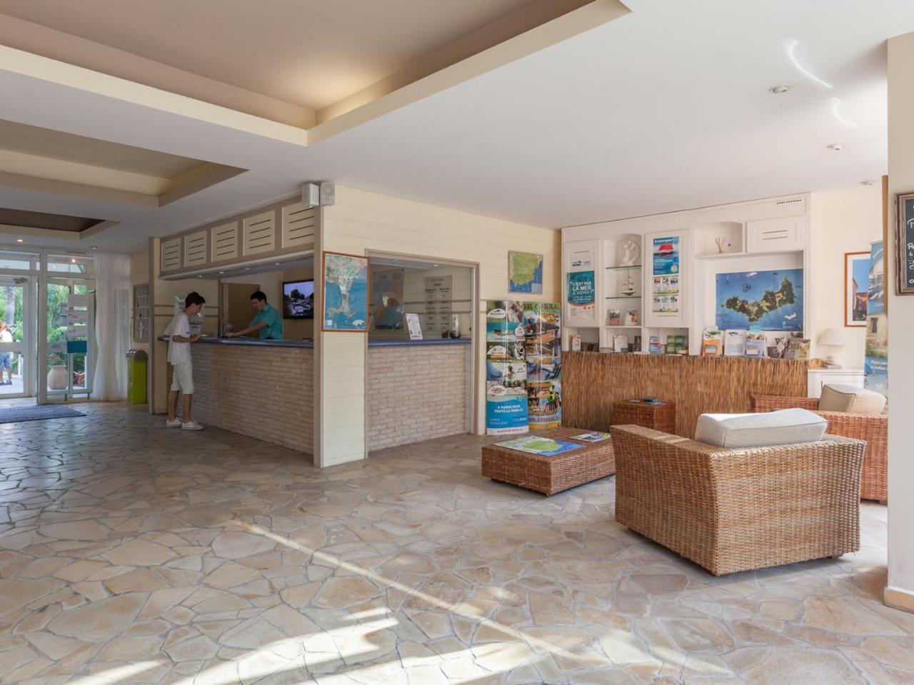 Residence La Pinede - Maeva Home 히에레 외부 사진